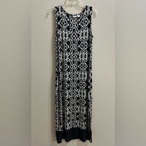 Chicos Travelers Maxi Dress Size 1 (Medium) Neutral Ikat Print Stretchy Classy